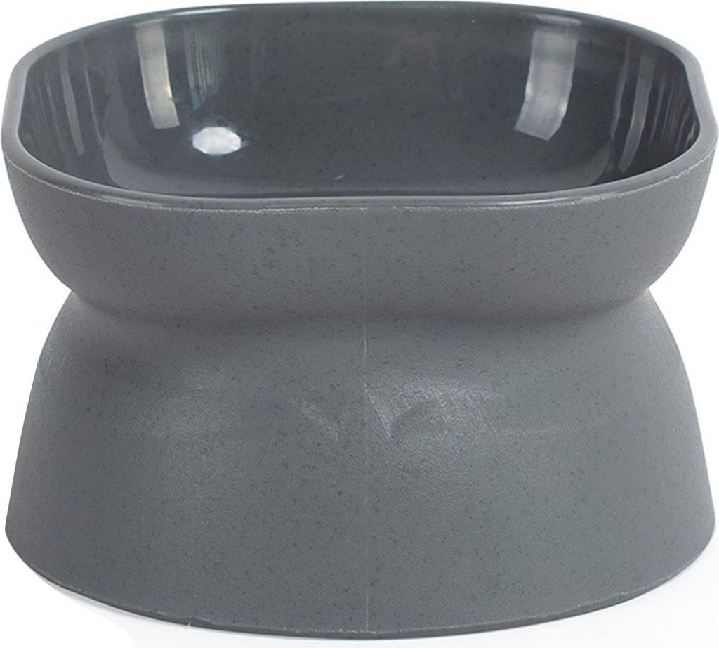 Pet Bowl geneigt