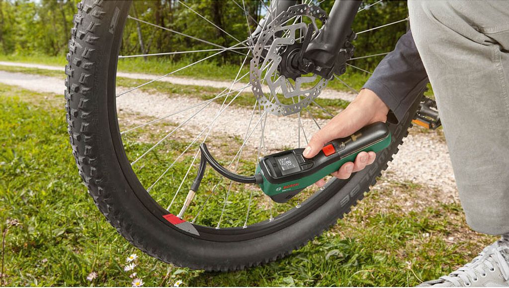 BOSCH EasyPump Akku-Druckluftpumpe 10.3 bar Produktbild 19