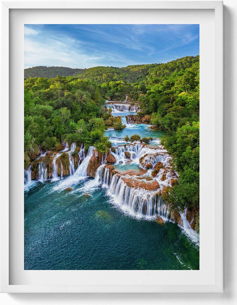 Wasserfälle und Fluss Krka Kroatien– Wandbild mit Rahmen – Gerahmtes Bild – Wanddekoration – 60x80 cm – Weiß Rahmen