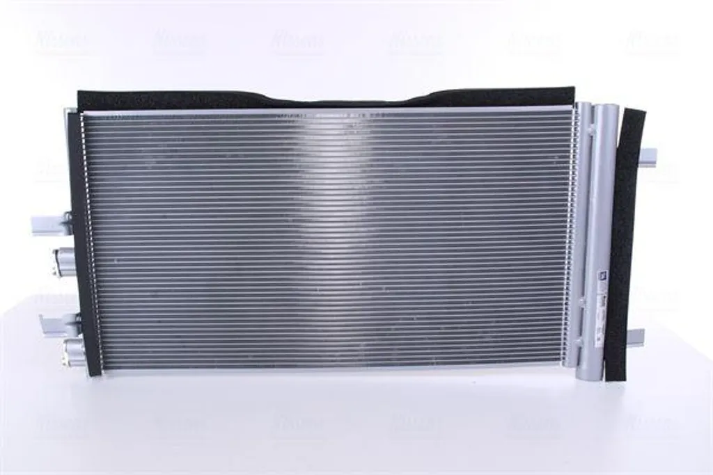 Condenseur Nissens 941049 Haute Résistance OE 64539286712 pour BMW X2