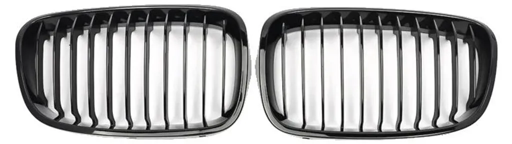 Remplacer calandre cassée par ce modèle ABS noir brillant sur mesure
