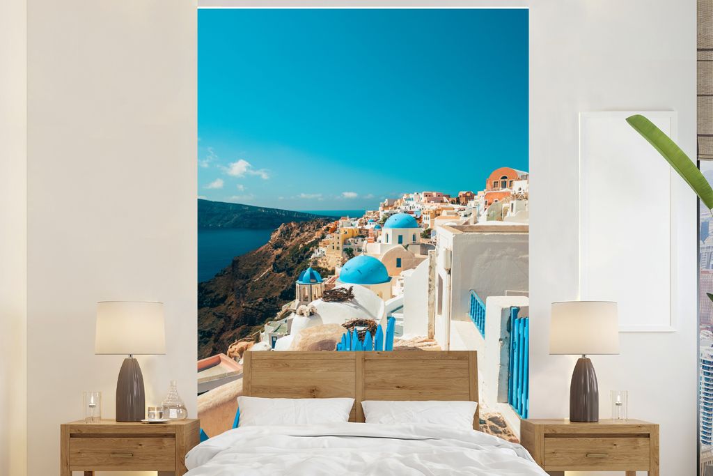 MuchoWow Fototapete für Wohnzimmer oder Schlafzimmer Wandtapete Vinyl Motivtapete Blauer Bürgersteig in Santorini Griechenland - 145x220 cm - W...
