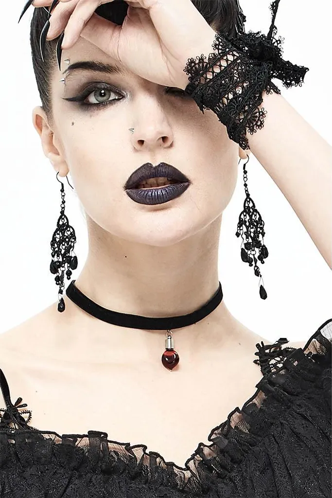 Tour de cou Devil Fashion pour tenue de soirée gothique et victorienne