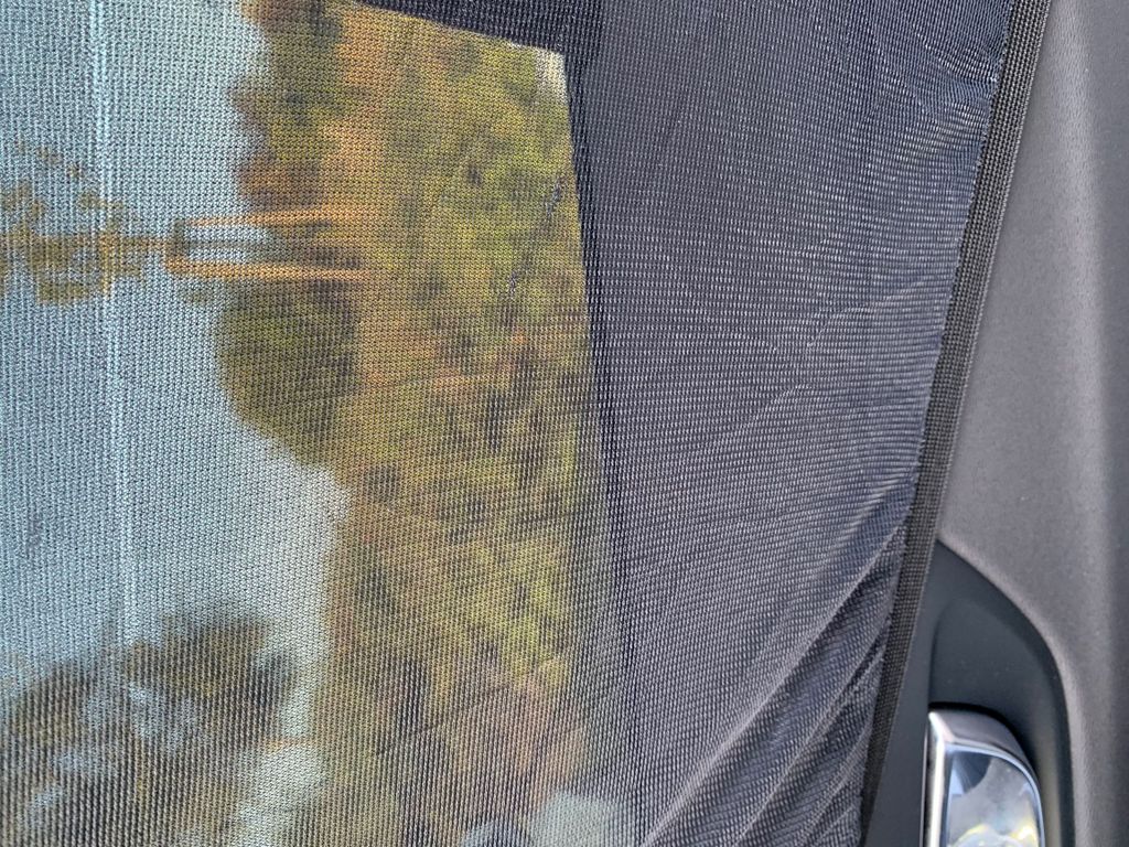2x Universal Auto Fenster Sonnenschutz Hitze Insekten Produktbild 5