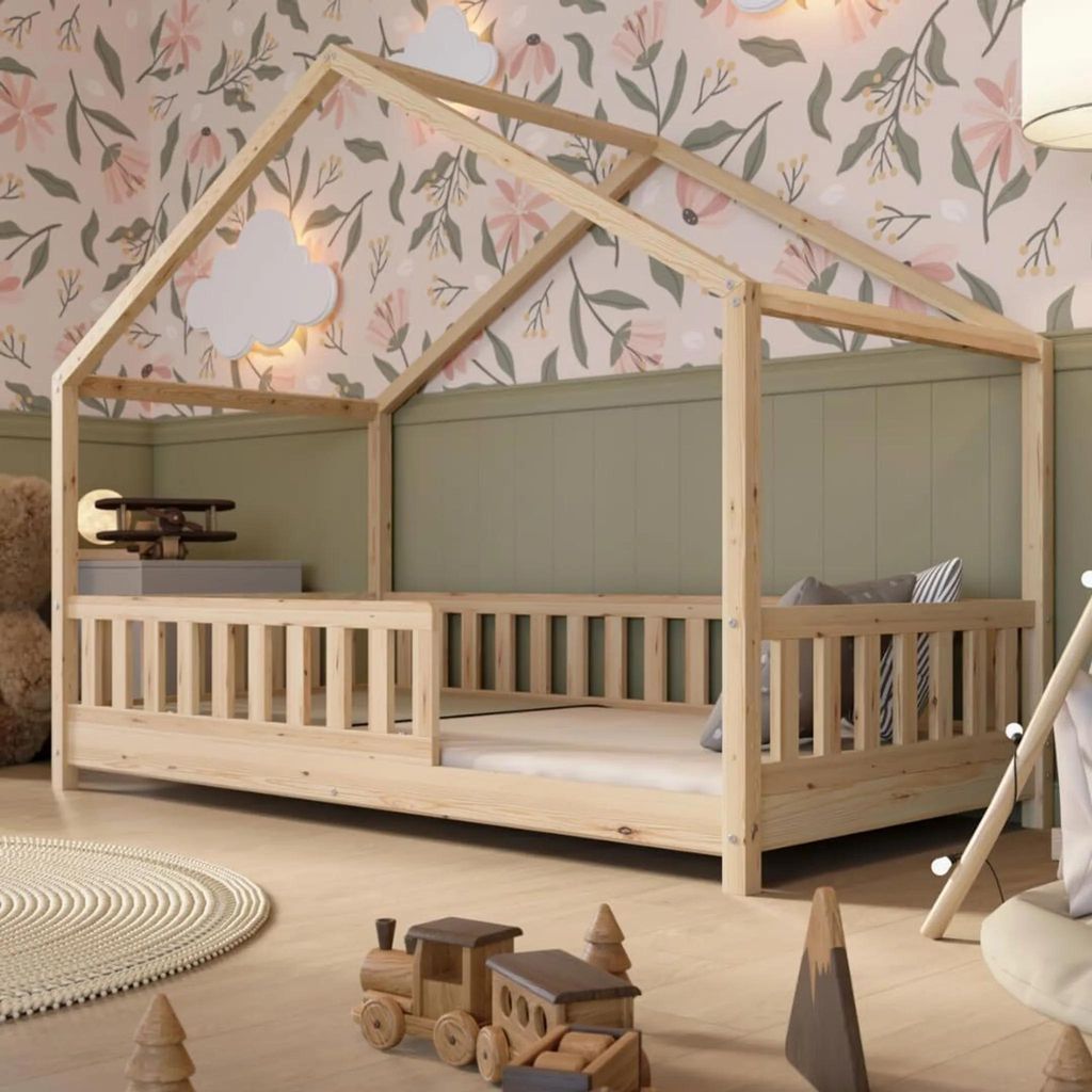 Crazy Pine Hausbett 120x200 cm – Kinderbett aus Naturholz – Produktbild 