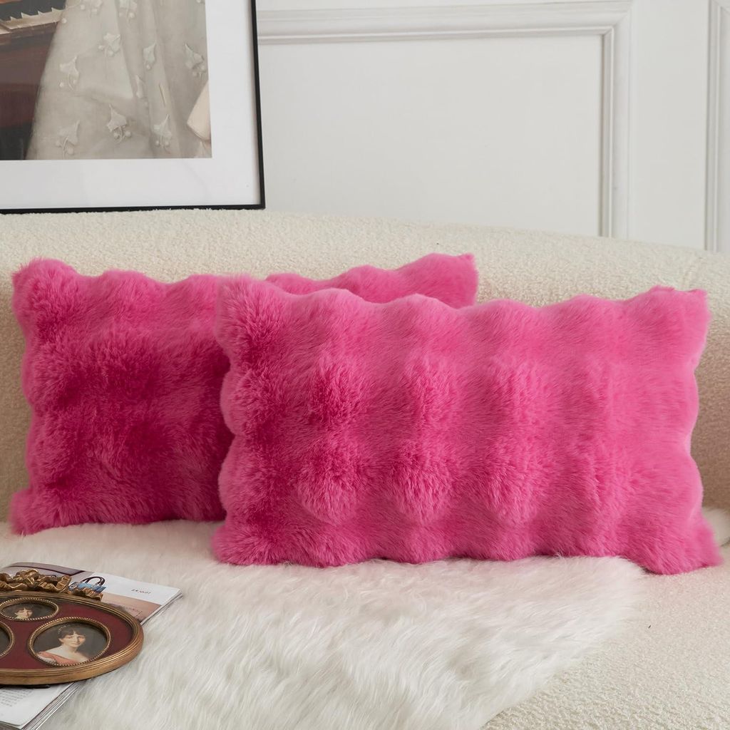 Set mit 2 n, dicken Dekokissenbezügen aus Wolle, superweich und flauschig, 30 x 50 cm, leuchtend pink.