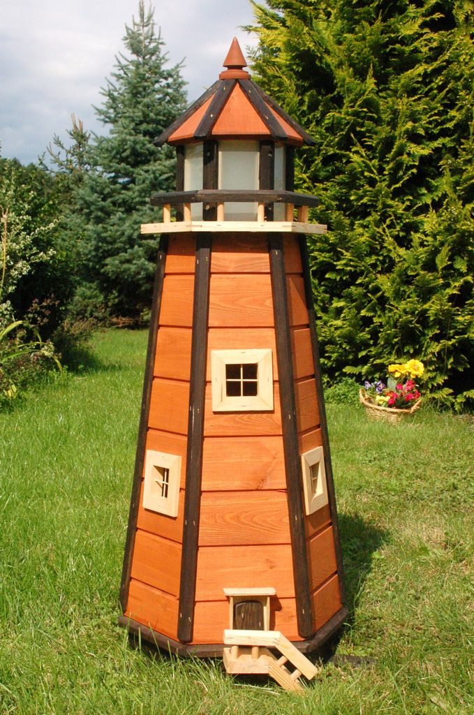 Wunderschöner großer Leuchtturm aus Holz mit LED Produktbild 
