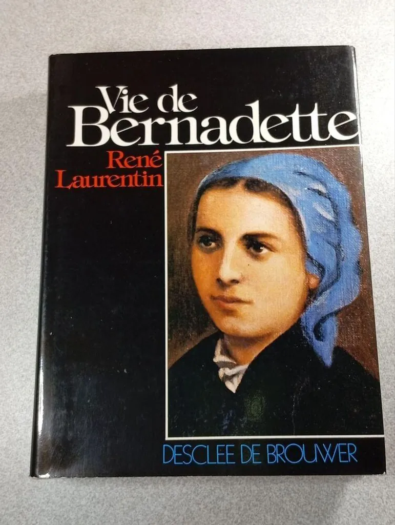 Livre Vie de Bernadette : ouvrage historique sur les apparitions de Lourdes