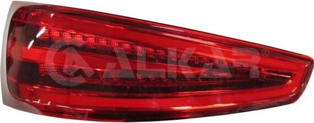 Remplacer feu arrière gauche cassé Audi Q3 8U - ALKAR 2001781 OE 8U0