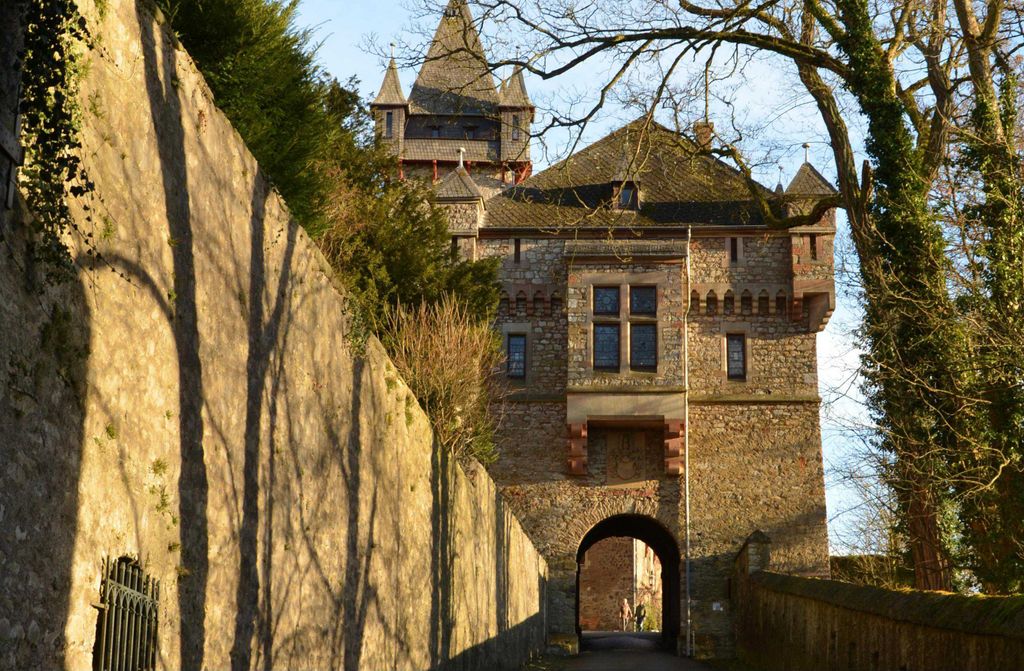 hansepuzzle 31769 - Schloss Braunfels Puzzle, 500 Teile, Gebäude, 46,0 x 30,0cm mit hochwertiger Aufbewahrung, Kartonbox & Beutel