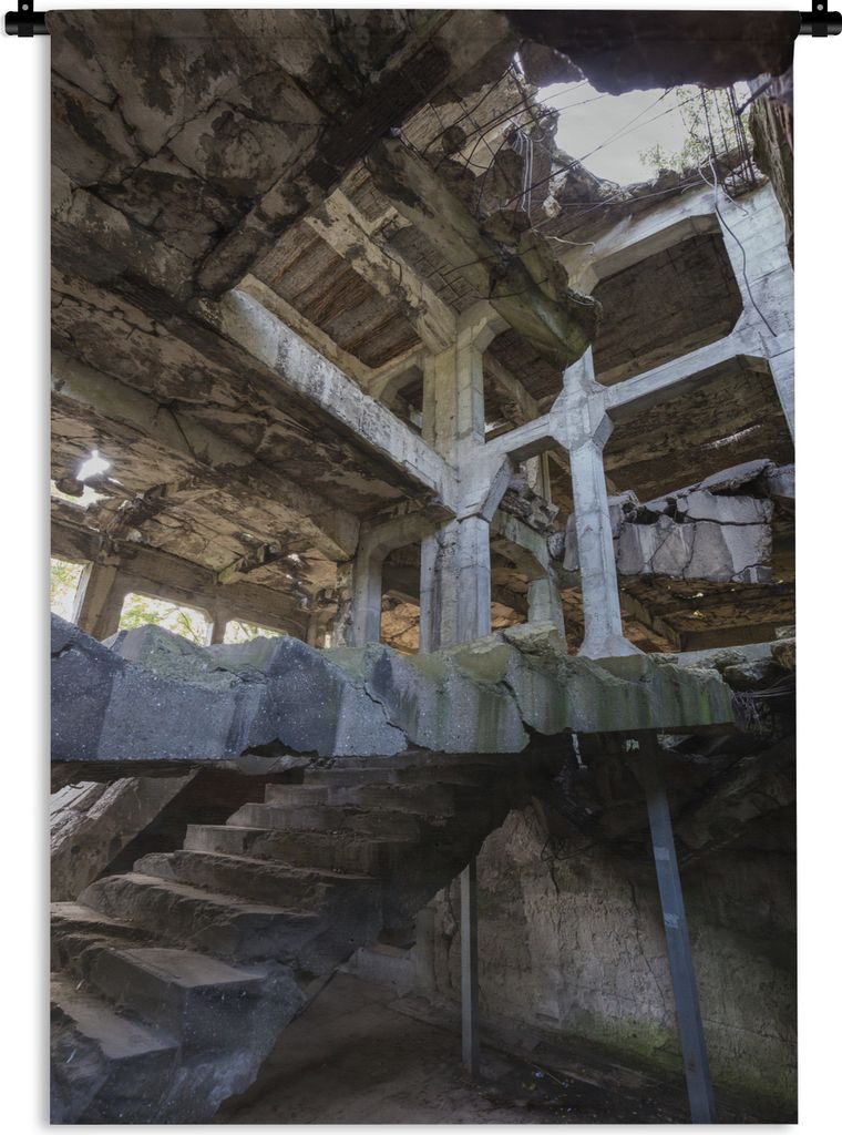 MuchoWow Wandteppich Wandbehang Verlassene Militärgebäude in Polen 90x135 cm Tapisserie Dekoration Wandtuch - Baumwolle - Wandskulptur