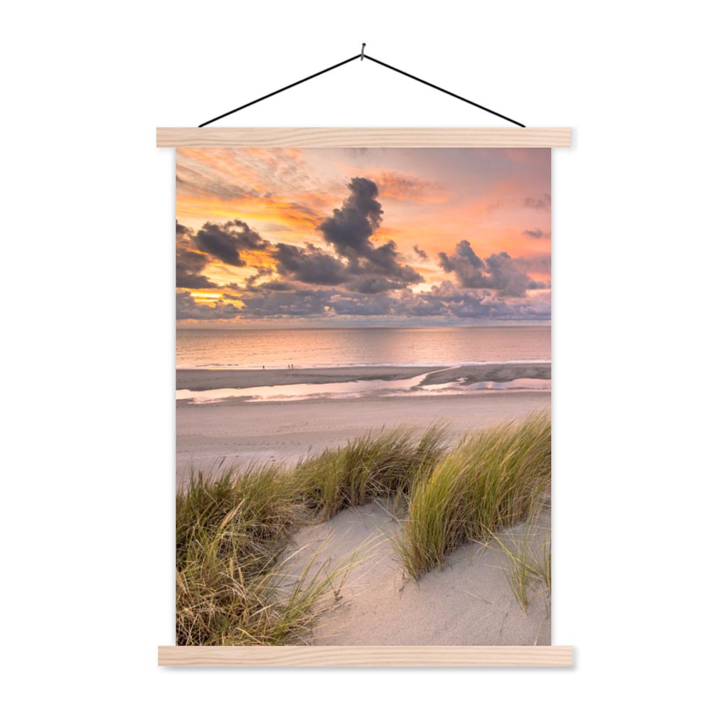 MuchoWow Textilposter Sonnenuntergang - Düne - Strand - Pflanzen - Meer 60x80 cm mit holzfarbenen Rahmen - Wandbild