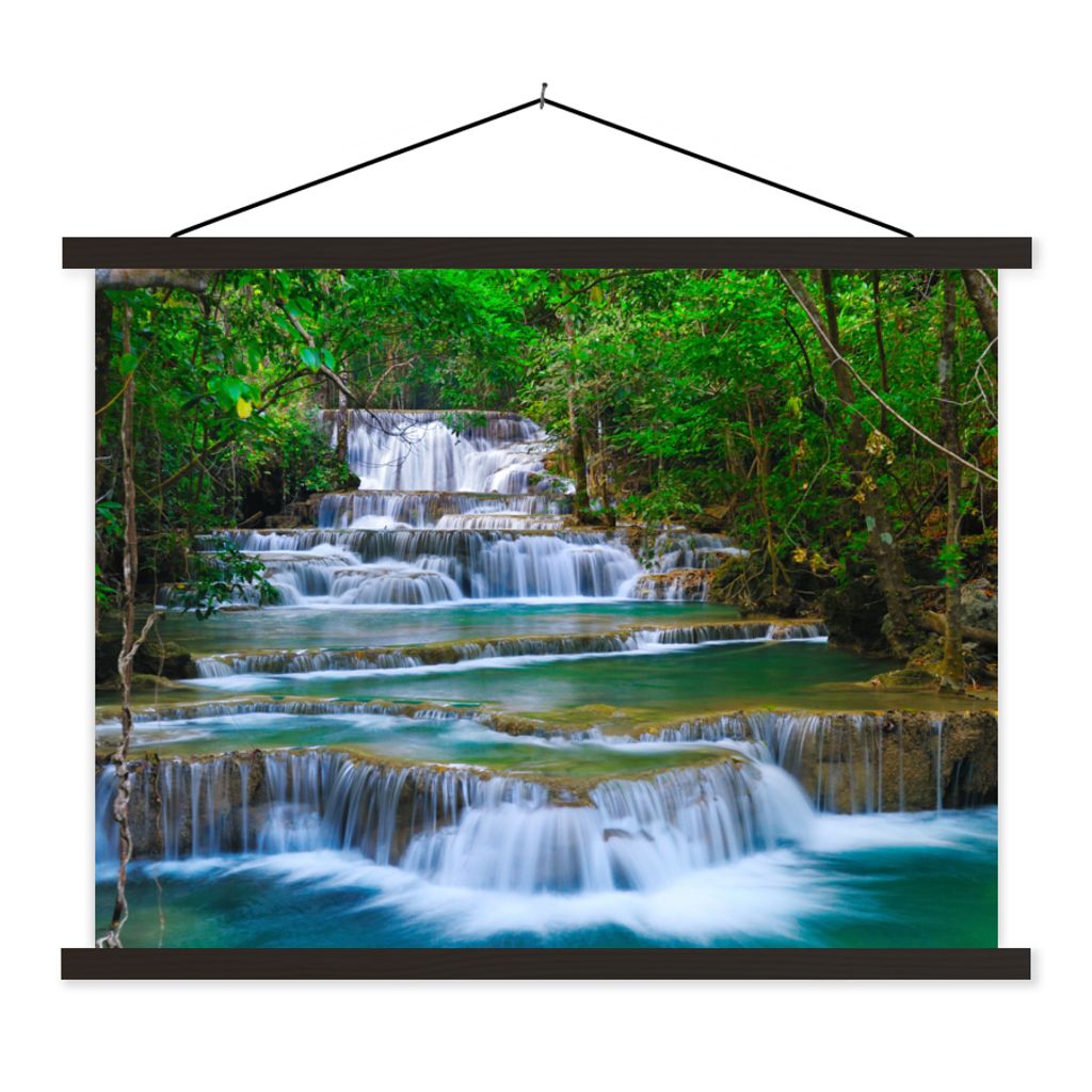 MuchoWow Textilposter Wasserfall - Bäume - Natur - Dschungel 120x90 cm mit schwarzem Rahmen - Aufhänger für Poster