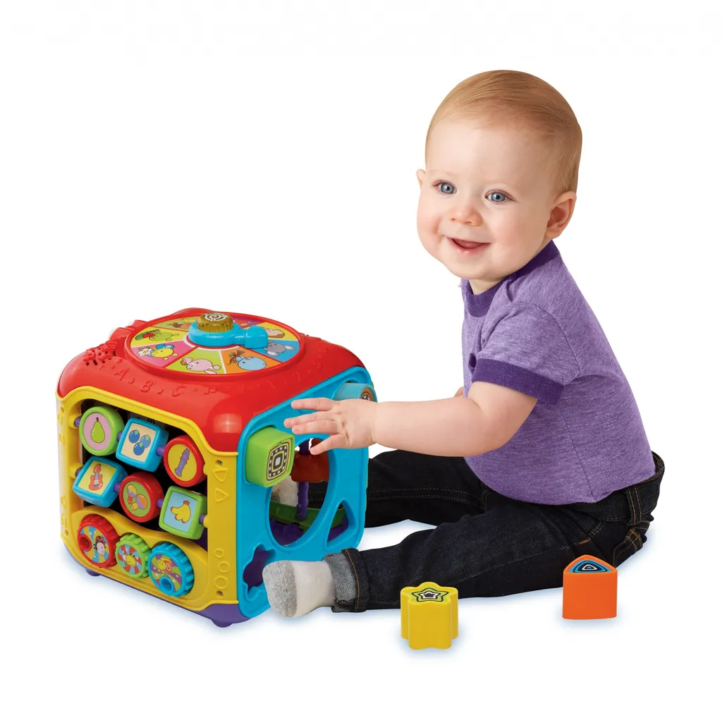 Cube interactif VTech sons et lumières avec 5 faces d'activités bébé