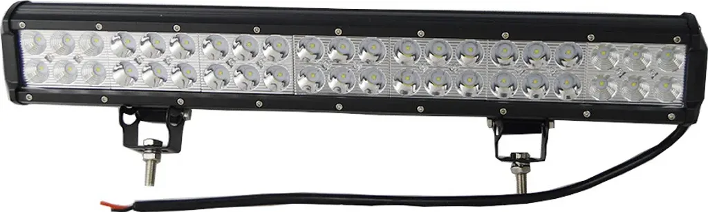 Projecteur LED Longue Portée 126W pour 4x4 et Camion - Format 50cm IP67