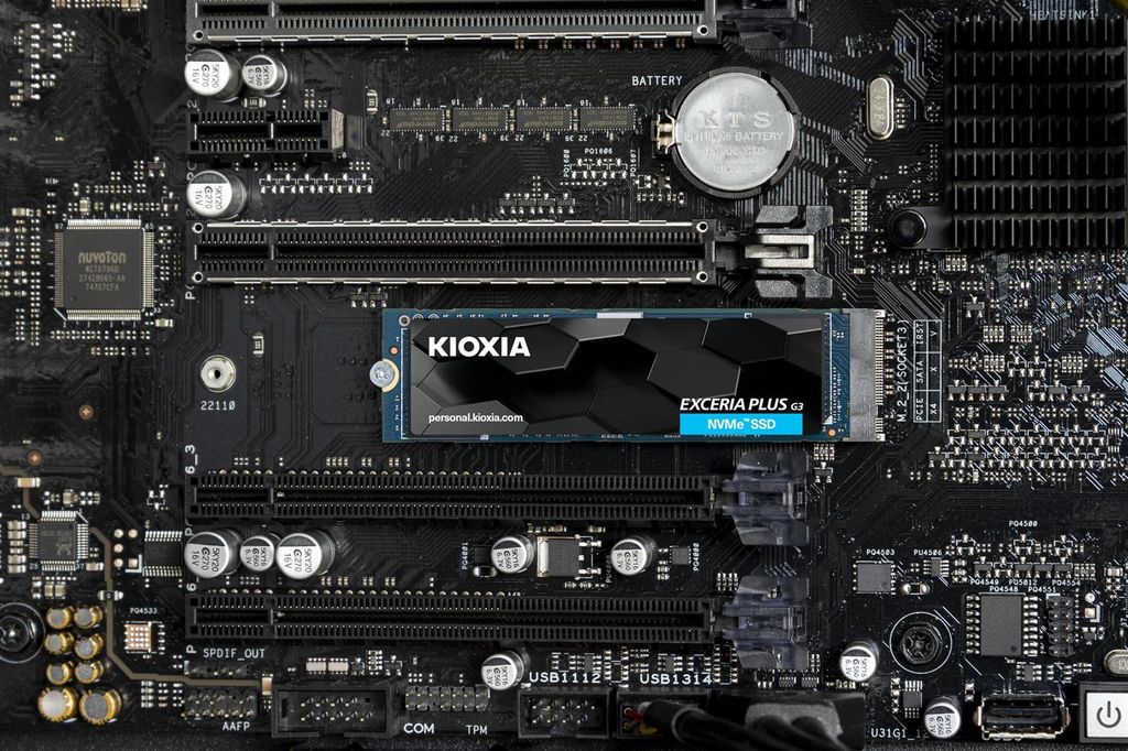 Kioxia Exceria Plus G3 Series LSD10Z001TG8 - SSD - 1 To - Image du produit 
