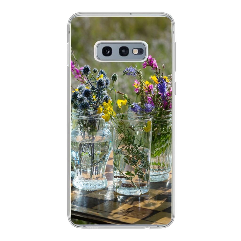 MuchoWow Handyhülle Schutzhülle Hülle für Samsung Galaxy S10e Vase - Blumen - Farben Silikon Softcase Handy Hülle - Handy