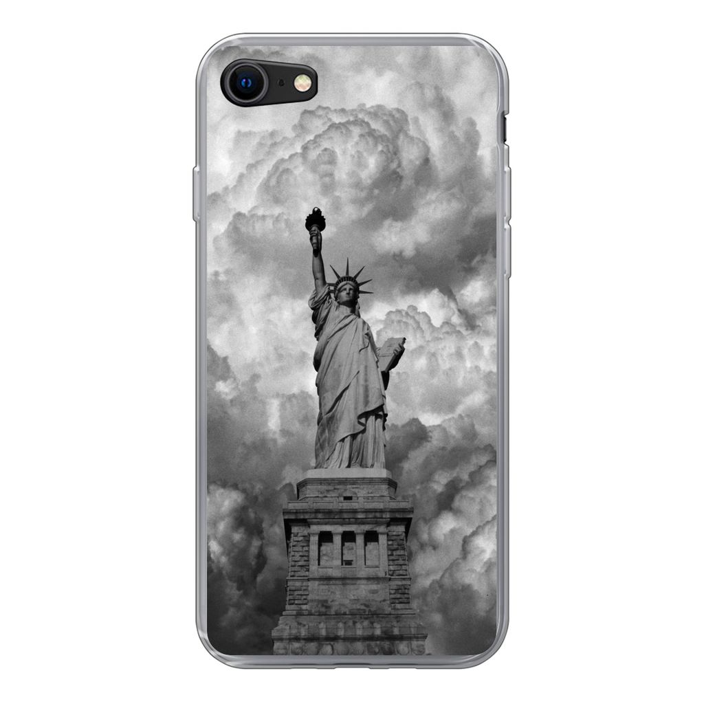 MuchoWow Handyhülle Schutzhülle Hülle für iPhone 7 Freiheitsstatue in New York an einem bewölkten Tag in schwarz-weiß Silikon Softcase Hand...