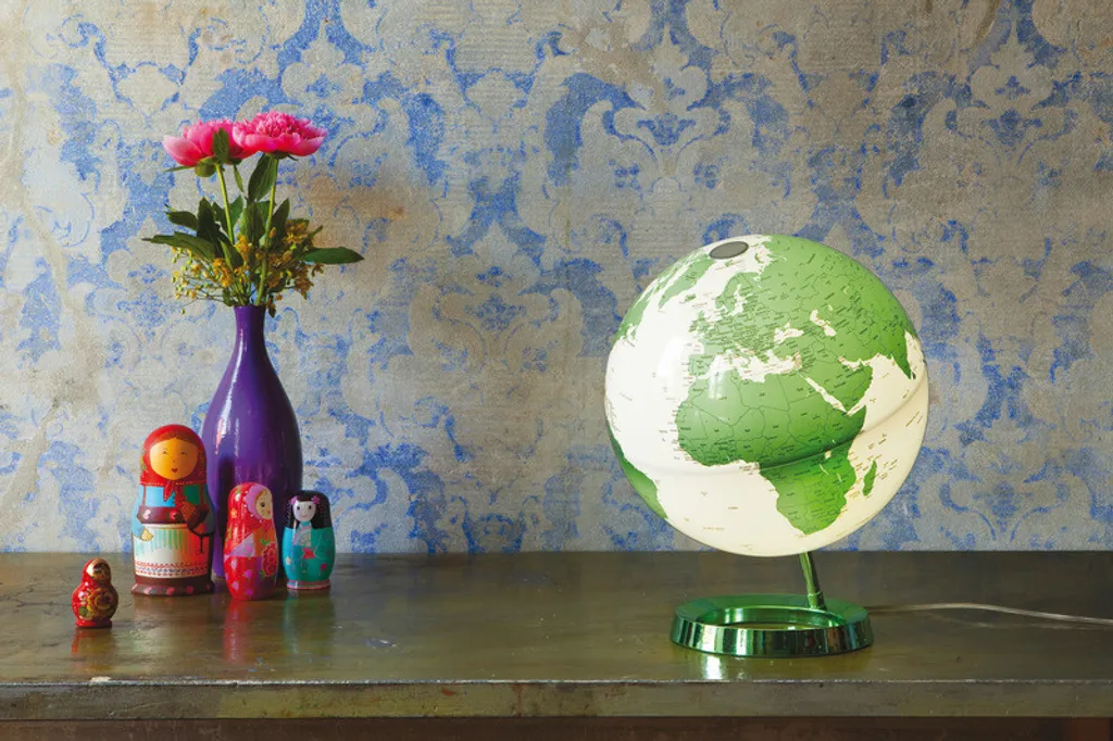 Globe terrestre vert 30 cm éclairage chaud base stable plastique Pro - 7