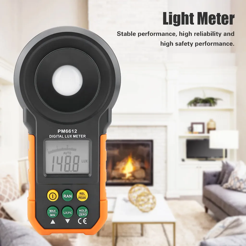 Luxmètre pour diagnostic éclairage bureau et serre Peakmeter PM6612 PRO