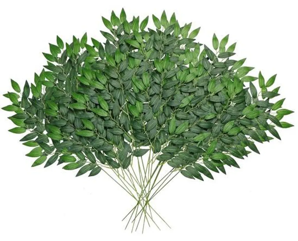 Décoration de table avec 24 branches de ruscus artificiel pour mariage