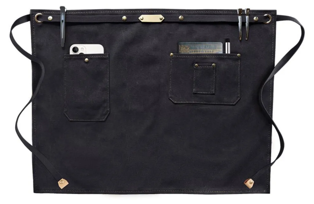 Tablier mi-taille INF en toile noire avec poche et sangle amovible