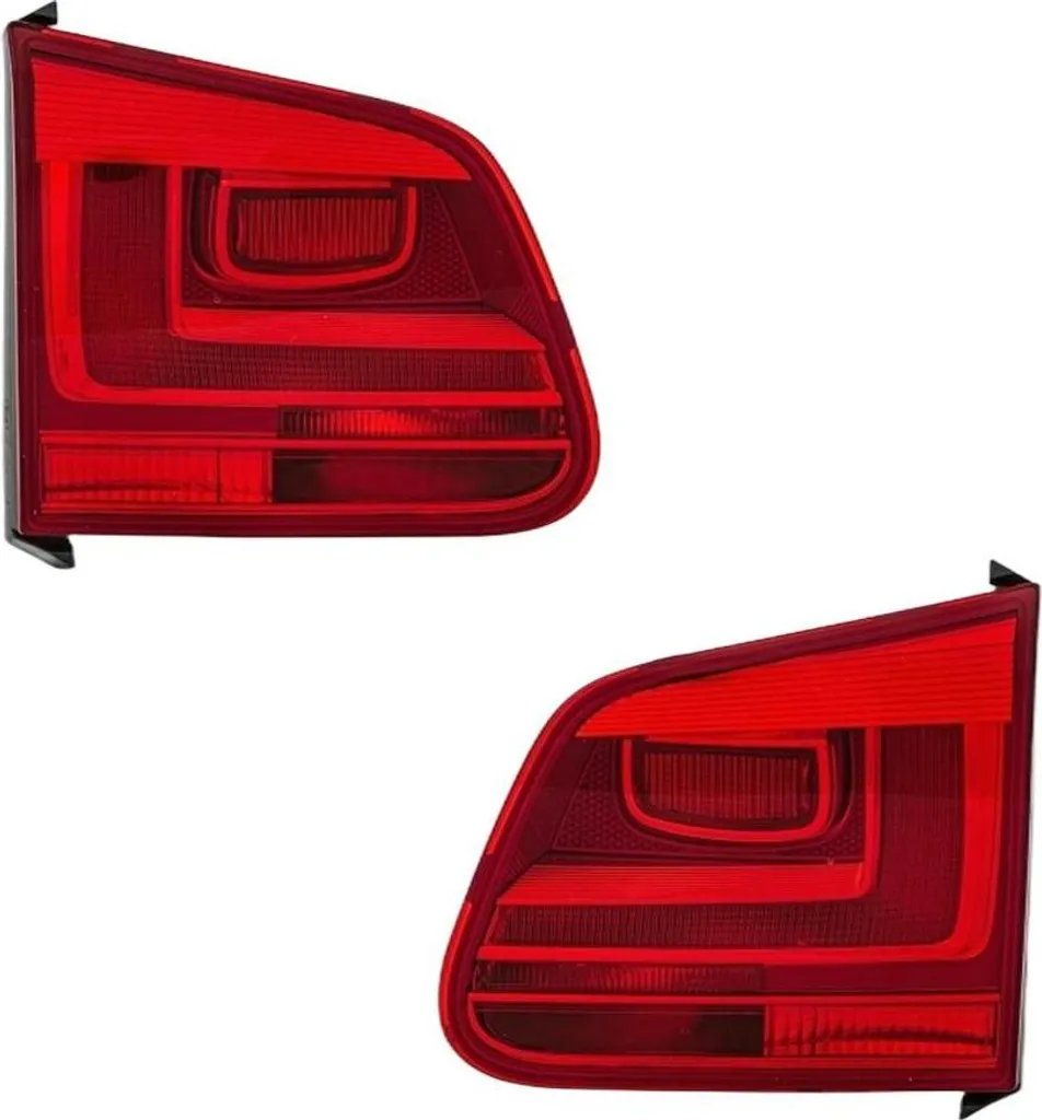 Blocs optiques arrière VW Tiguan - Kit de feux HELLA 12V gauche et droit