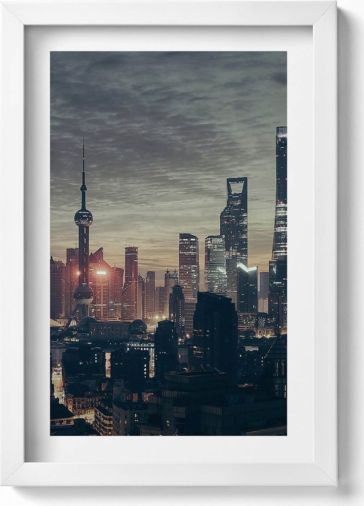 Panorama von Shanghai bei Nacht– Wandbild mit Rahmen – Gerahmtes Bild – Wanddekoration – 20x30 cm – Weiß