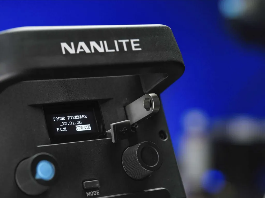 Projecteur LED Bicolore Nanlite FS-300B Éclairage Studio Vidéo Photo - 14