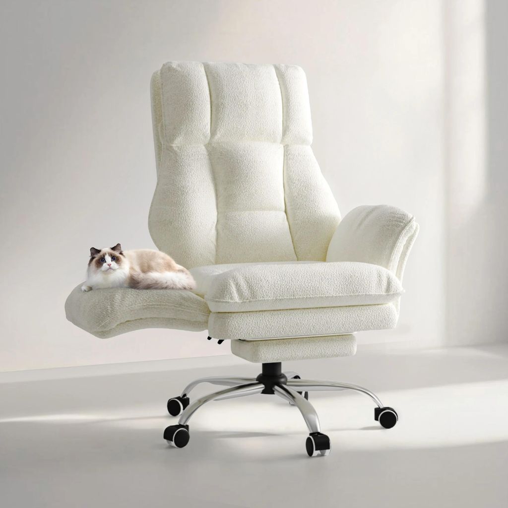 Bürostuhl aus Teddy-Stoff - Ergonomischer Computer- und Produktbild 