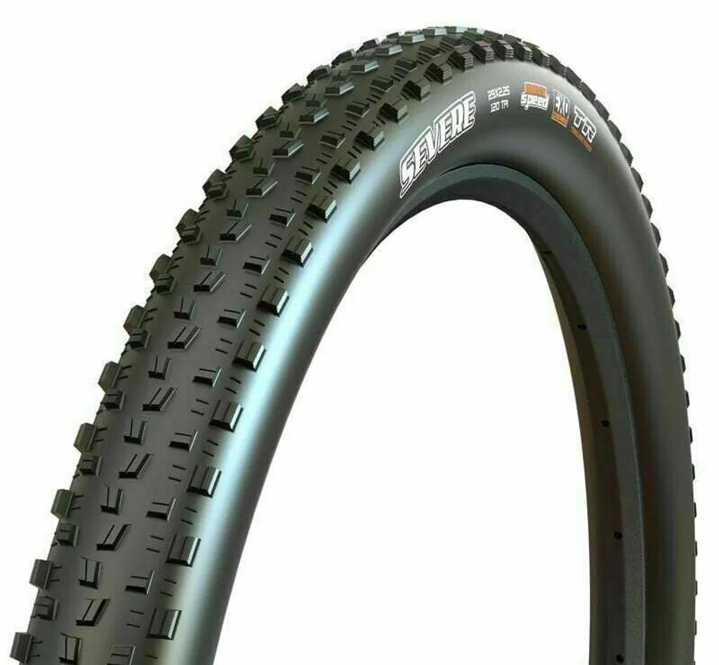 Pneu VTT 29 pouces Maxxis Severe pour piloter avec précision sous la pluie