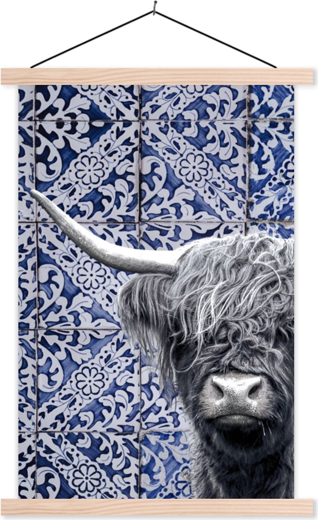 MuchoWow Textilposter Delfter Blau - Schottisches Hochlandrind - Schwarz - Weiß 60x90 cm mit holzfarbenen Rahmen - Textil