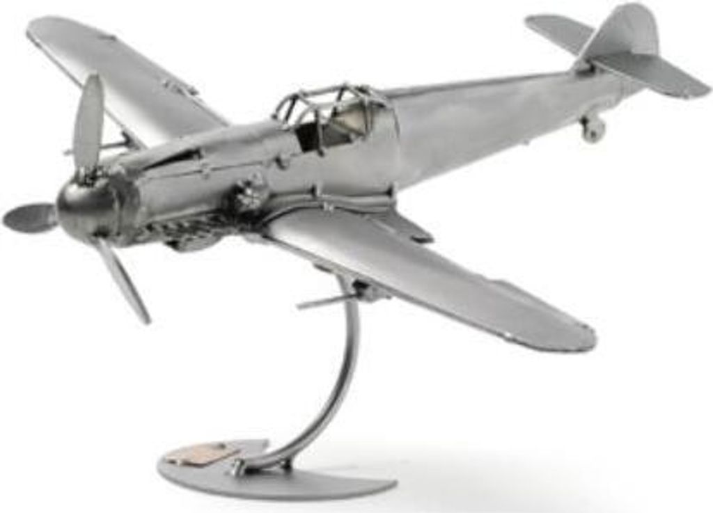 Maquette d'avion en métal Me 109 sous forme de figurine à Image du produit 