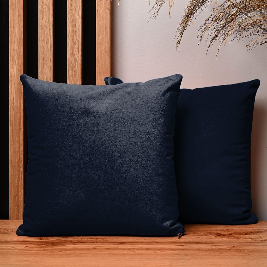 Dekorativer Kissenbezug 30x30 cm aus dunkelblauem Velourstoff