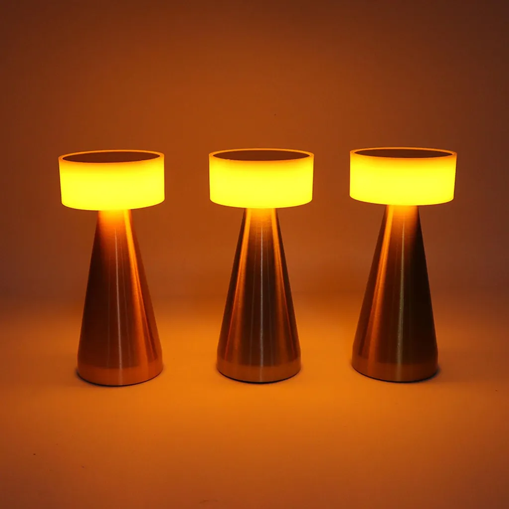 Lampe de table LED rechargeable dorée avec 3 modes de couleur et variateur - 4
