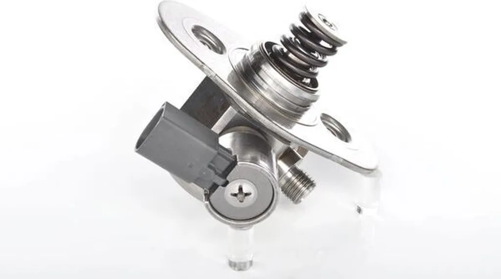 Remplacement Pompe Haute Pression BMW Série 3 2.0 - Réparation Moteur