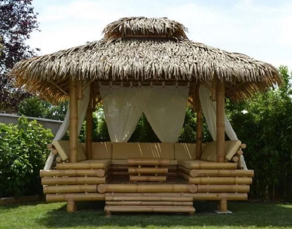 Casa Padrino Luxus Gartenhaus Naturfarben 330 x 300 x H. 345 cm - Wetterbeständiges Bambus Garten Haus - Bambus Pool Haus - Bambus Outdoor Haus - ...