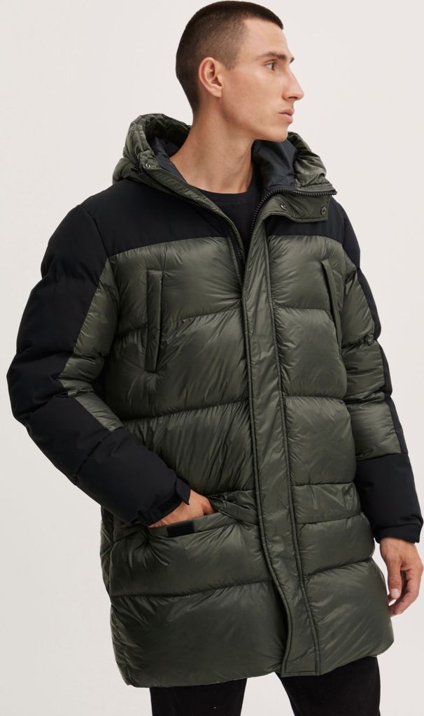 Blend 20714791 Outerwear Herren Winterjacke Herrenjacke Jacke Warm gefüttert Winterjacke mit angesetzten Details und Kapuze Regular Fit