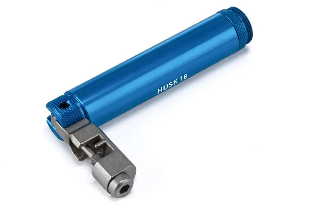 Réparation vélo facilitée avec le MultiTool CUBE ACID HUSK 18 fonctions