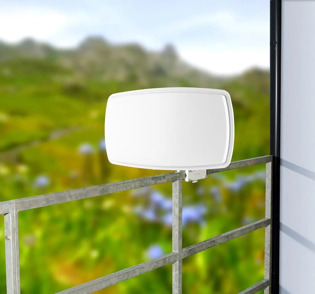 Antenne satellite plate esoSAT FA-320.HD avec Twin LNB pour 2 usagers