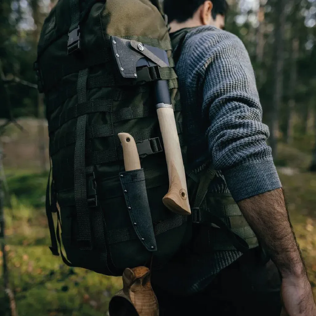 Couteau de Bushcraft Fiskars Norden 1072090 Idéal pour le Camping Sauvage