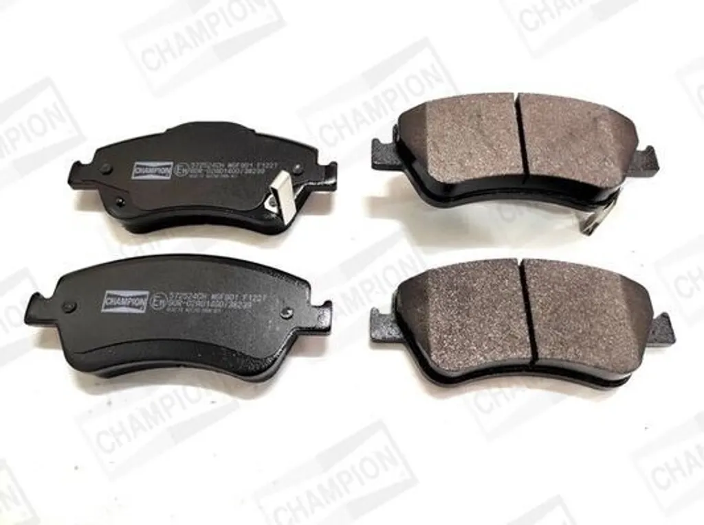 Plaquettes de frein CHAMPION 572524CH pour Auris (E15) OE 04465 02200