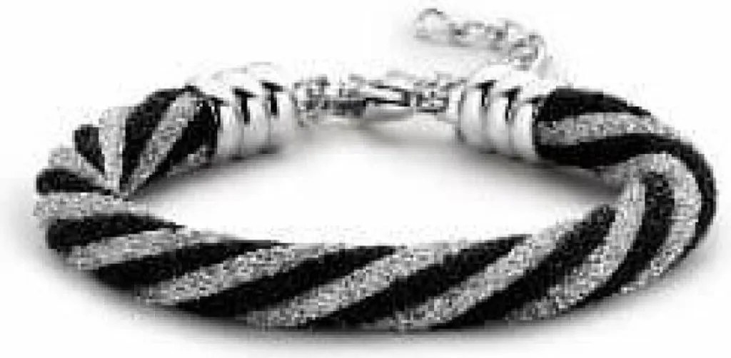 Bracciale Victoria Bianco e Nero: Qualità Garantita e Prezzo Top