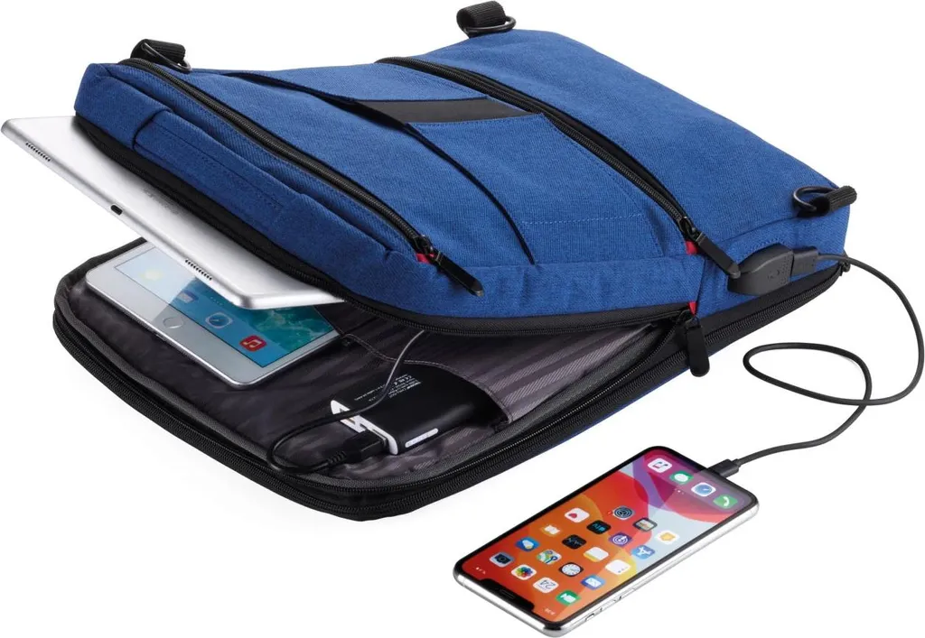Sac à dos connecté TROIKA SAFTSACK RUC71/DB avec câble USB bleu
