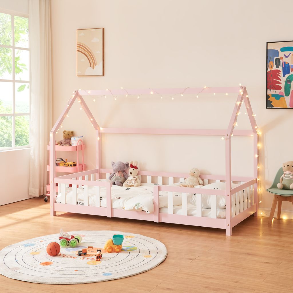 Kinderbett ’Sisimiut’ in Haus-Optik mit Rausfallschutz Kiefernholz 90 x 200 cm Rosa / Weiß