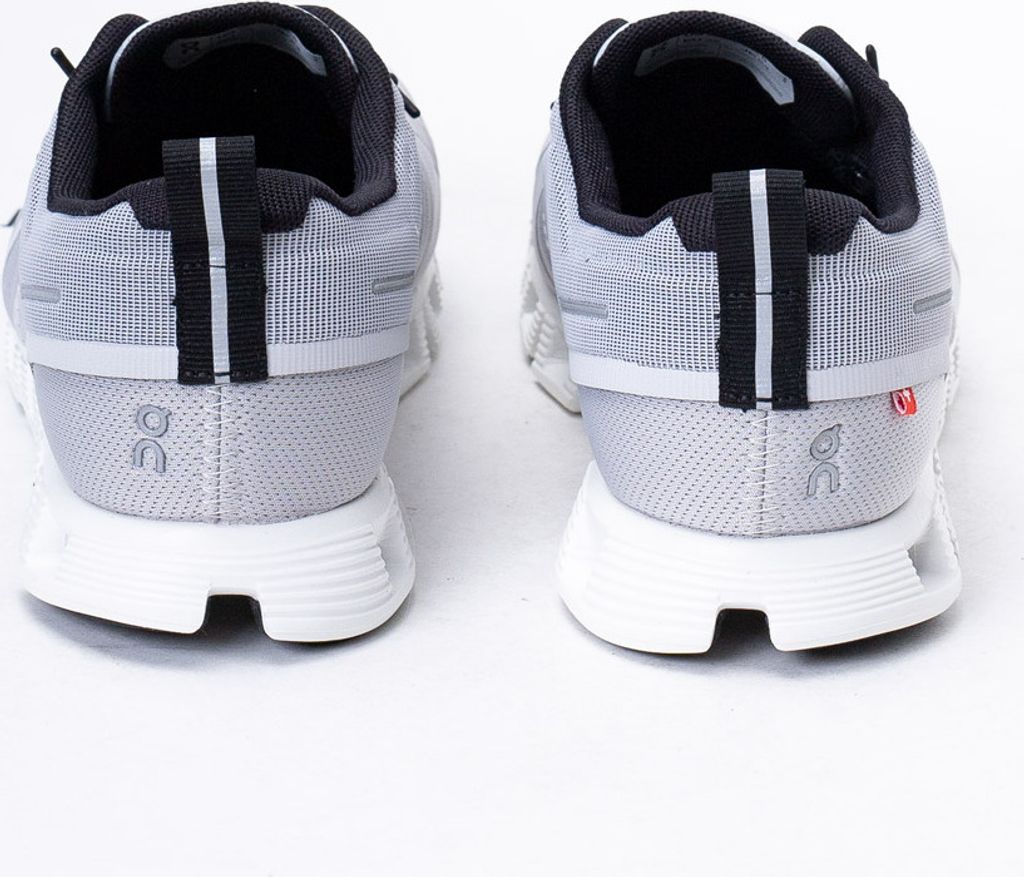 ON Cloud 5 Waterproof 98837 Glacier | White 39 Produktbild 36