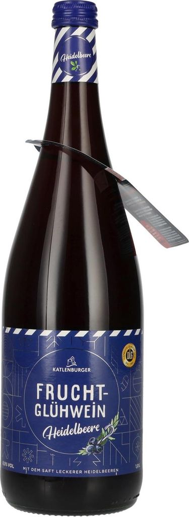 A bottle of Katlenburger Heidelbeere Fruchtglühwein.