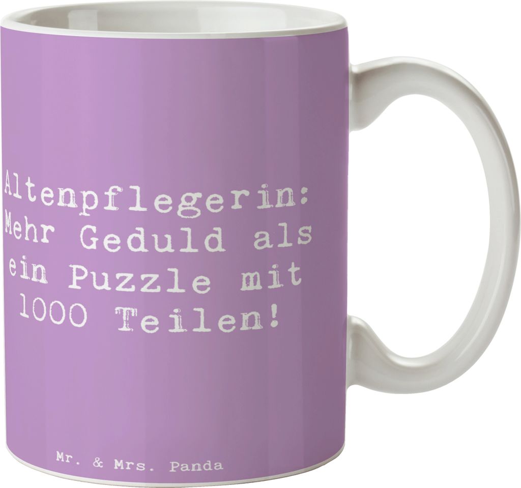 Mr. & Mrs. Panda Kaffeetasse Spruch Altenpflegerin Geduld - Lavendeltraum - Geschenk, Tasse, Wertschätzung, 1000 Teile, Pflege, Berufsleben, Beruf...