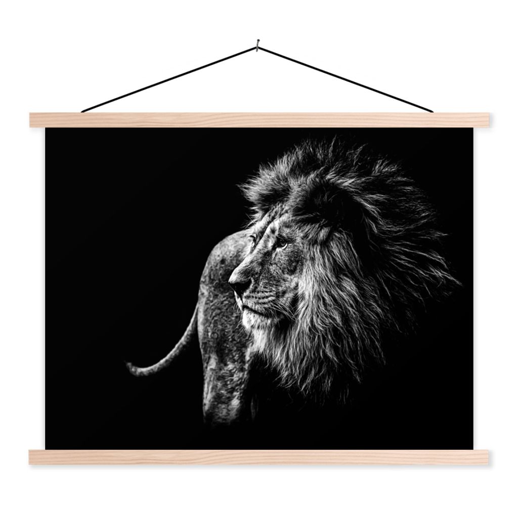MuchoWow Textilposter Tiere - Wild - Löwe - Schwarz - Weiß 120x90 cm mit holzfarbenen Rahmen - Magnetisch