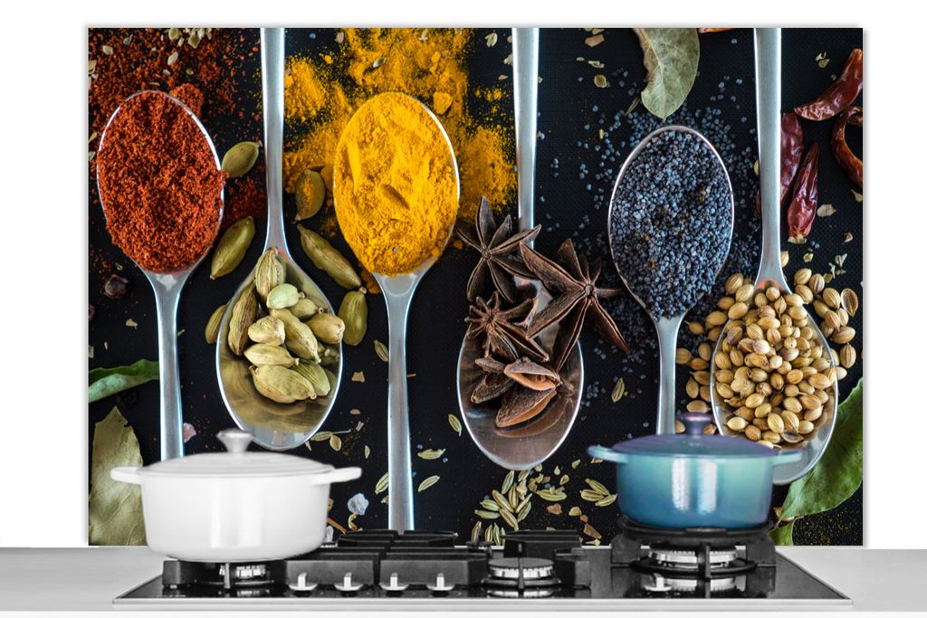 KitchenYeah Spritzschutz Küche - Küchenrückwand - Wandschutz für Herd und Spüle - Löffel - Gewürze - Kräuter - Essen - Tisch 120x80 - Al...